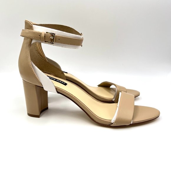 Nine West Size 10 Natural Nude Tan Beige Leather Block Heels Sandals Shoes - Picture 1 of 14